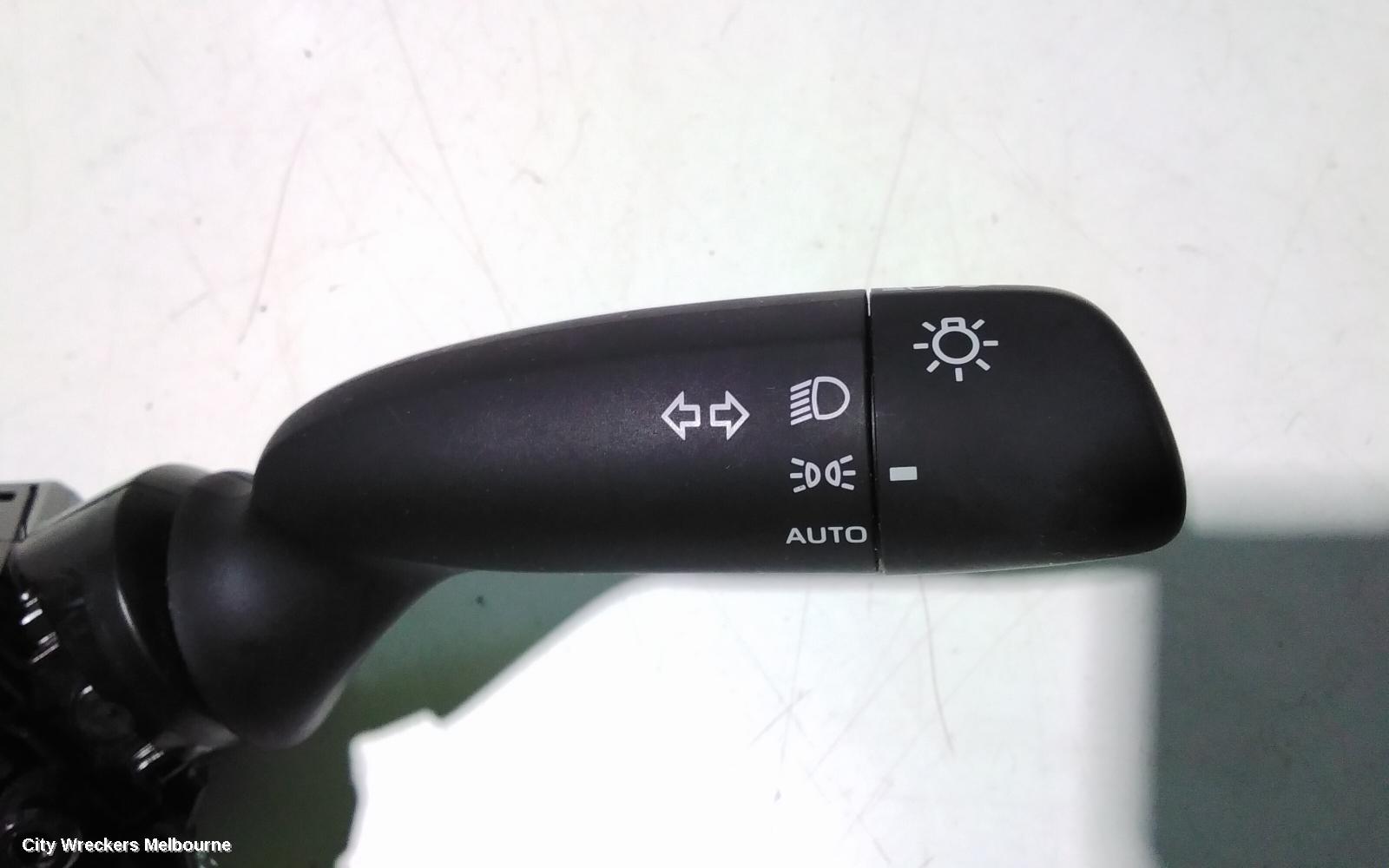 TOYOTA CAMRY COMBINATION SWITCH, FLASHER SWITCH, XV70, 09/2017 ONWARDS - Image 3