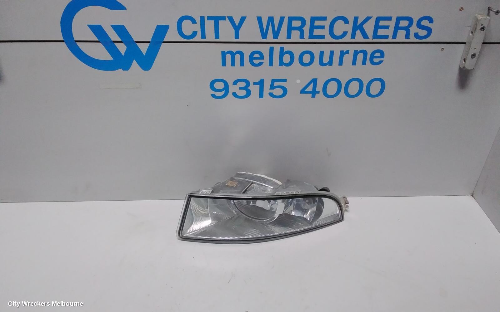 SKODA OCTAVIA LEFT INDICATOR/FOG/SIDE, BUMPER FOGLAMP, 1Z, RECTANGULAR TYPE, 05/2009 - 10/2013 - Image 1