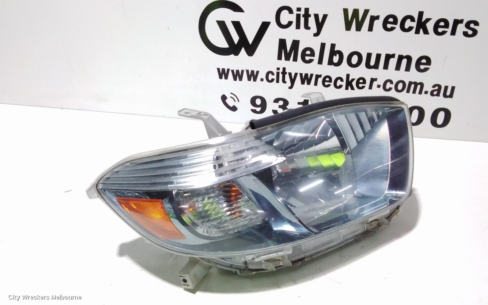 TOYOTA KLUGER RIGHT HEADLAMP, GSU40-GSU45, SMOKED LENS TYPE, 05/2007 - 09/2010 - Image 3