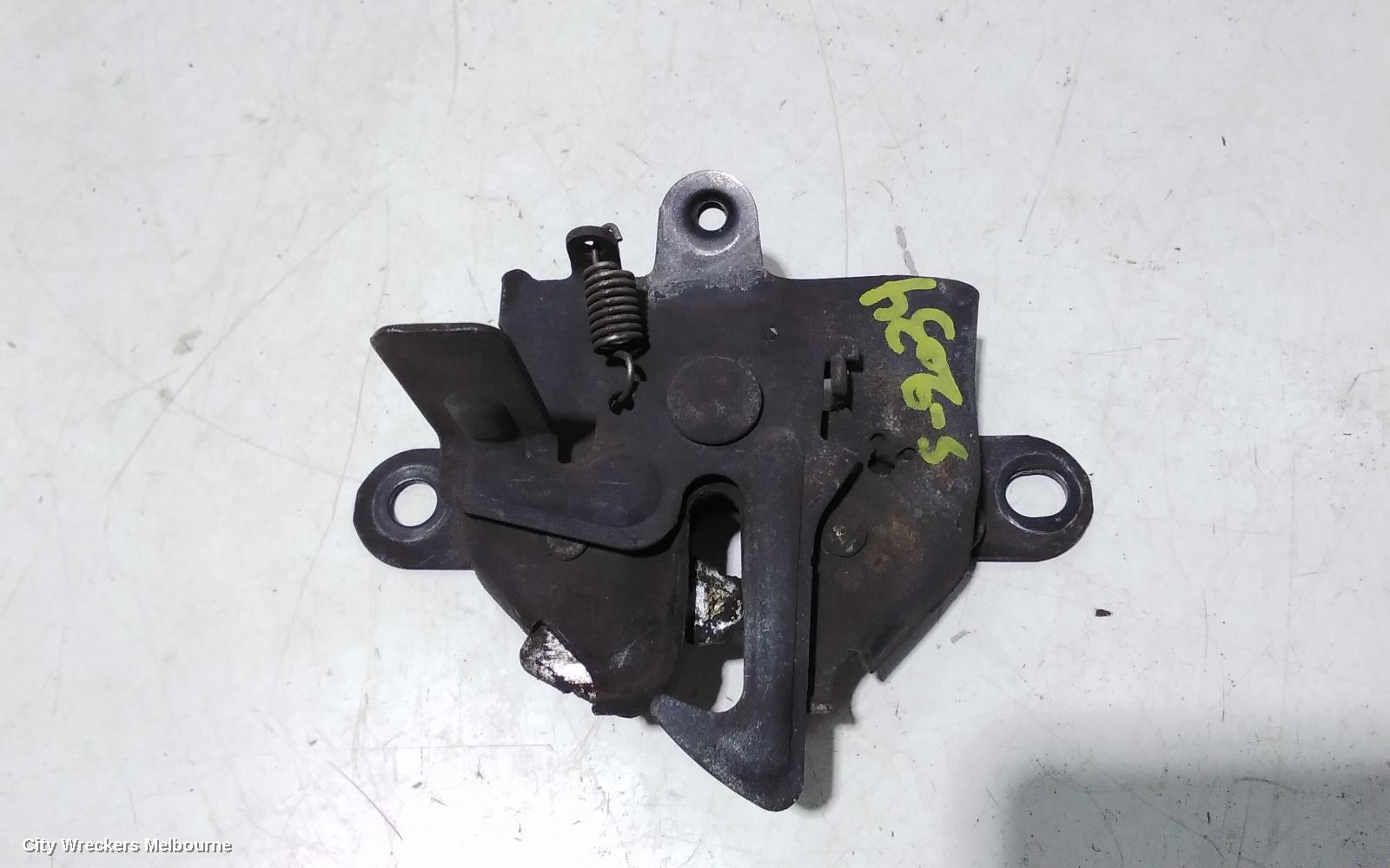 TOYOTA HIACE BONNET LOCK/SUPPORT, TRH/KDH, LOCK ONLY, 03/2005 - 04/2019 - Image 2