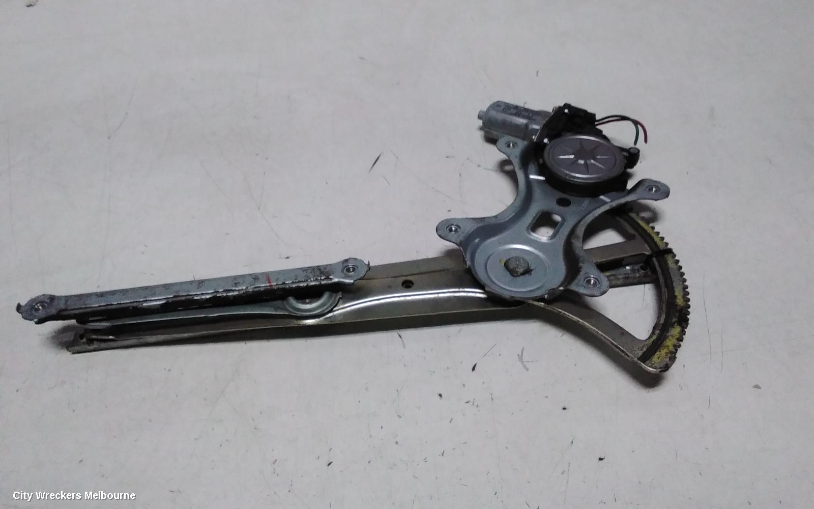 MITSUBISHI TRITON LEFT FRONT WINDOW REG/MOTOR, ML-MN, POWER, 07/2006 - 04/2015 - Image 2