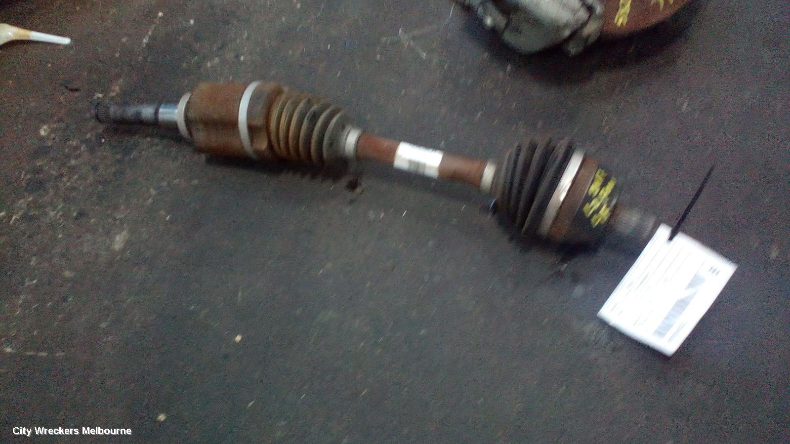 FORD FOCUS LEFT DRIVESHAFT, PETROL, 1.5, LZ, 07/2015 - 11/2018 - Image 2