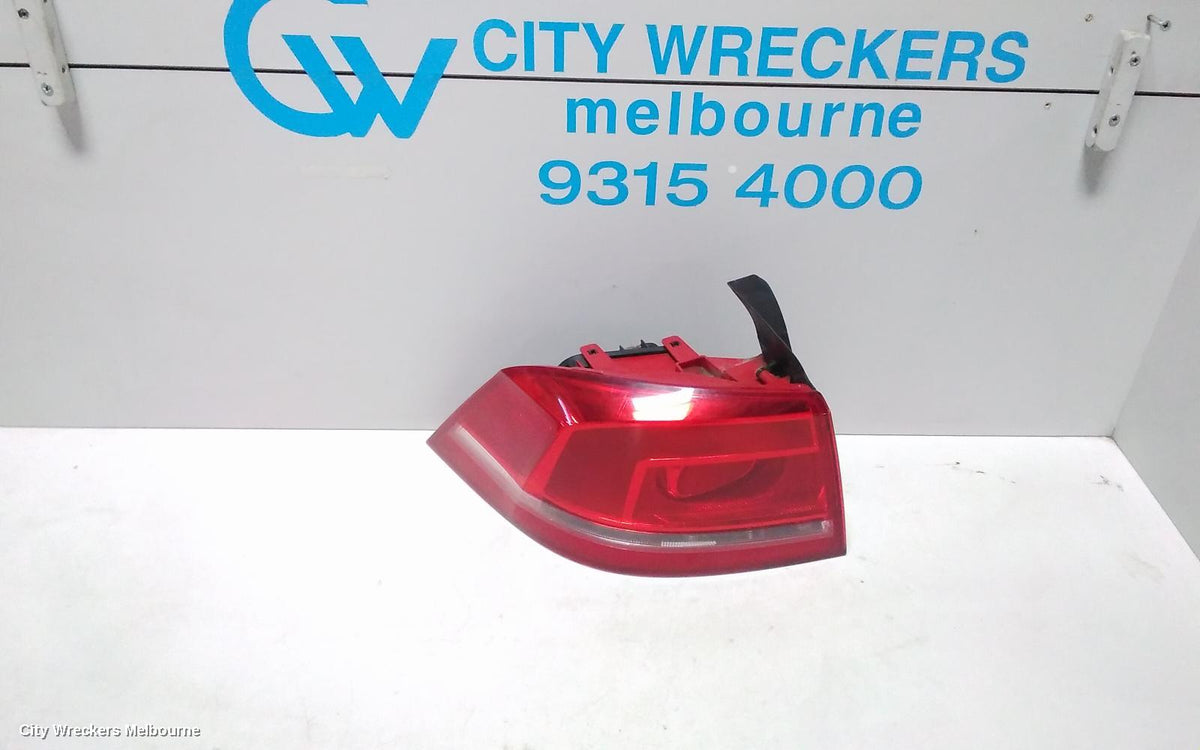 VOLKSWAGEN PASSAT LEFT TAILLIGHT, 3C/MK6 B7, SEDAN, NON LED TYPE, 09/2010 - 05/2015 - Image 1