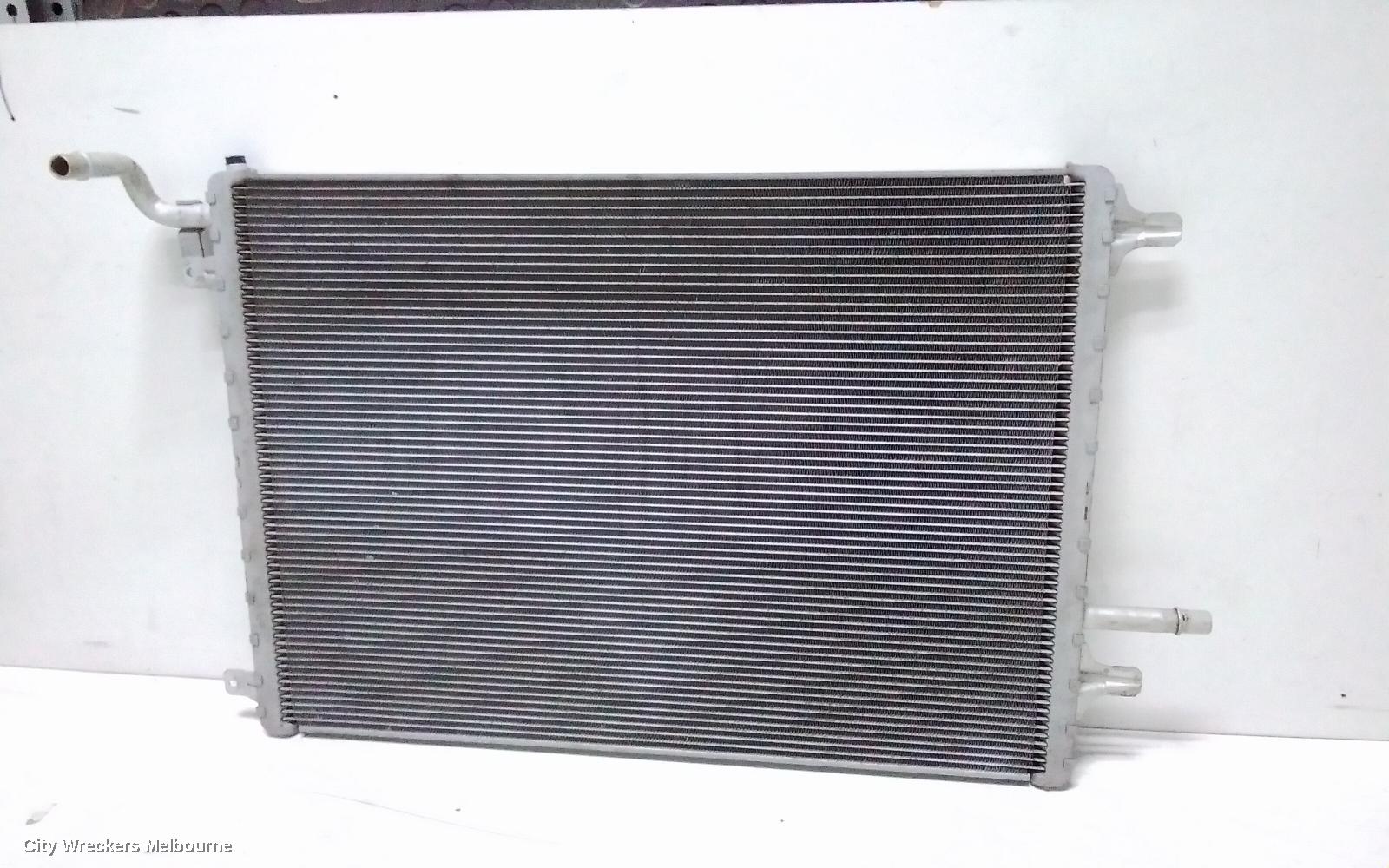LAND ROVER DISCOVERY SPORT RADIATOR, AUTO, 2.0, PETROL, L550, SECONDARY, 07/2019 ONWARDS - Image 3