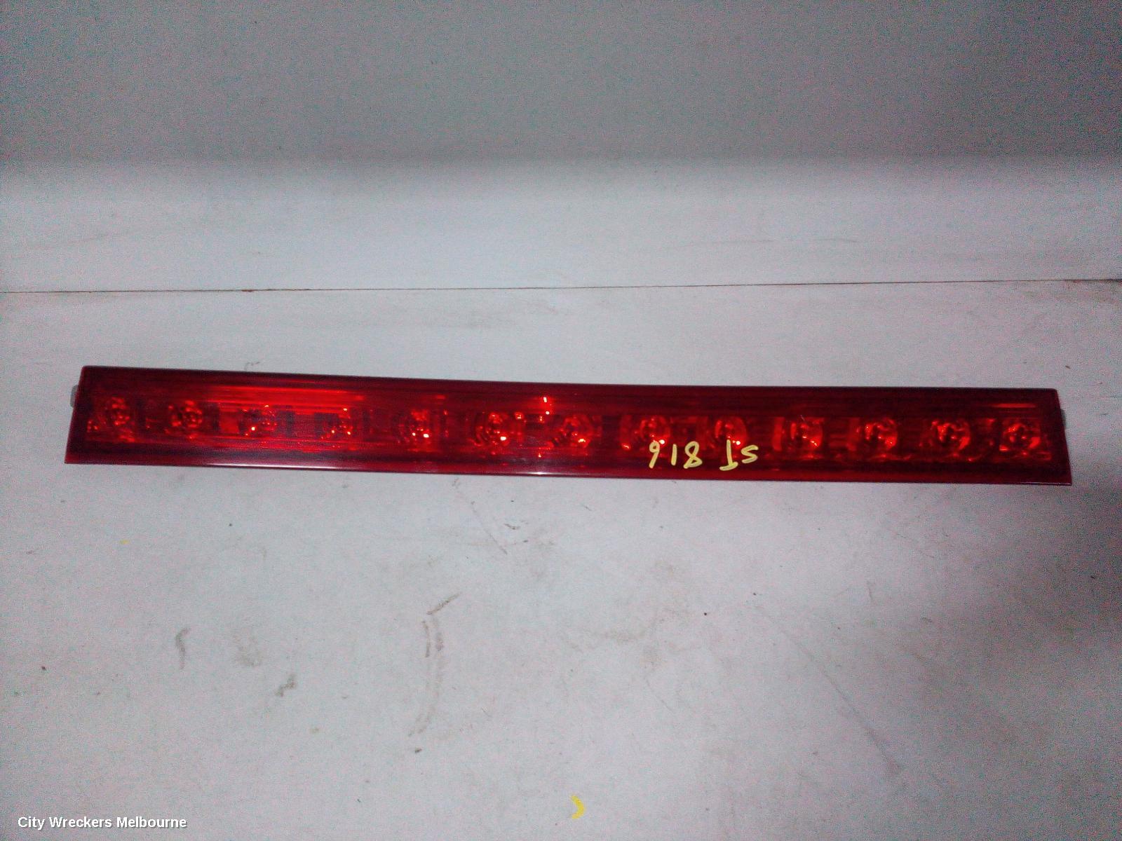 TOYOTA TARAGO REAR GARNISH, TAILGATE GARNISH (CENTRE), ACR50R, 03/2006 ONWARDS - Image 1