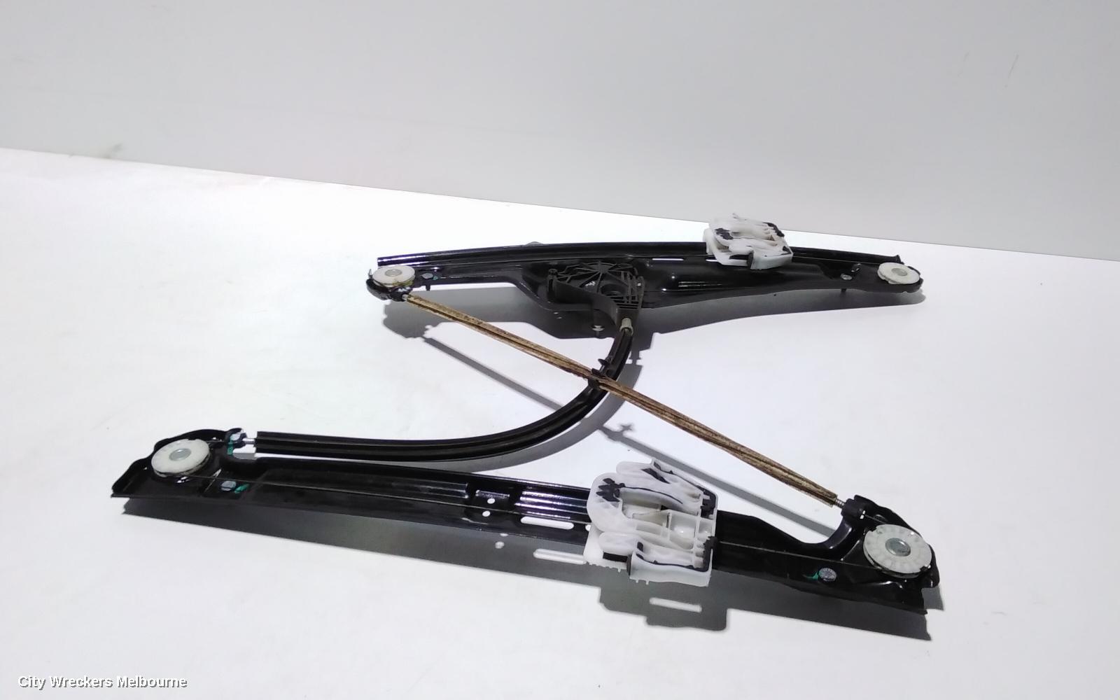 BMW X3 RIGHT FRONT WINDOW REG/MOTOR, F35, 03/2011 - 07/2017 - Image 1