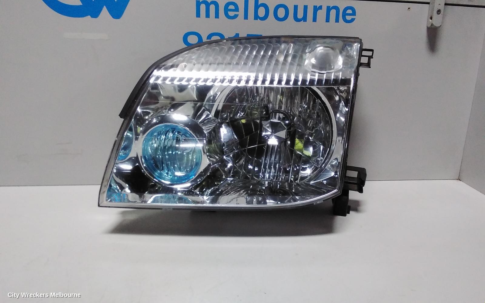 NISSAN XTRAIL LEFT HEADLAMP, T30, BLUE LENS TYPE, 10/2001 - 09/2007 - Image 2