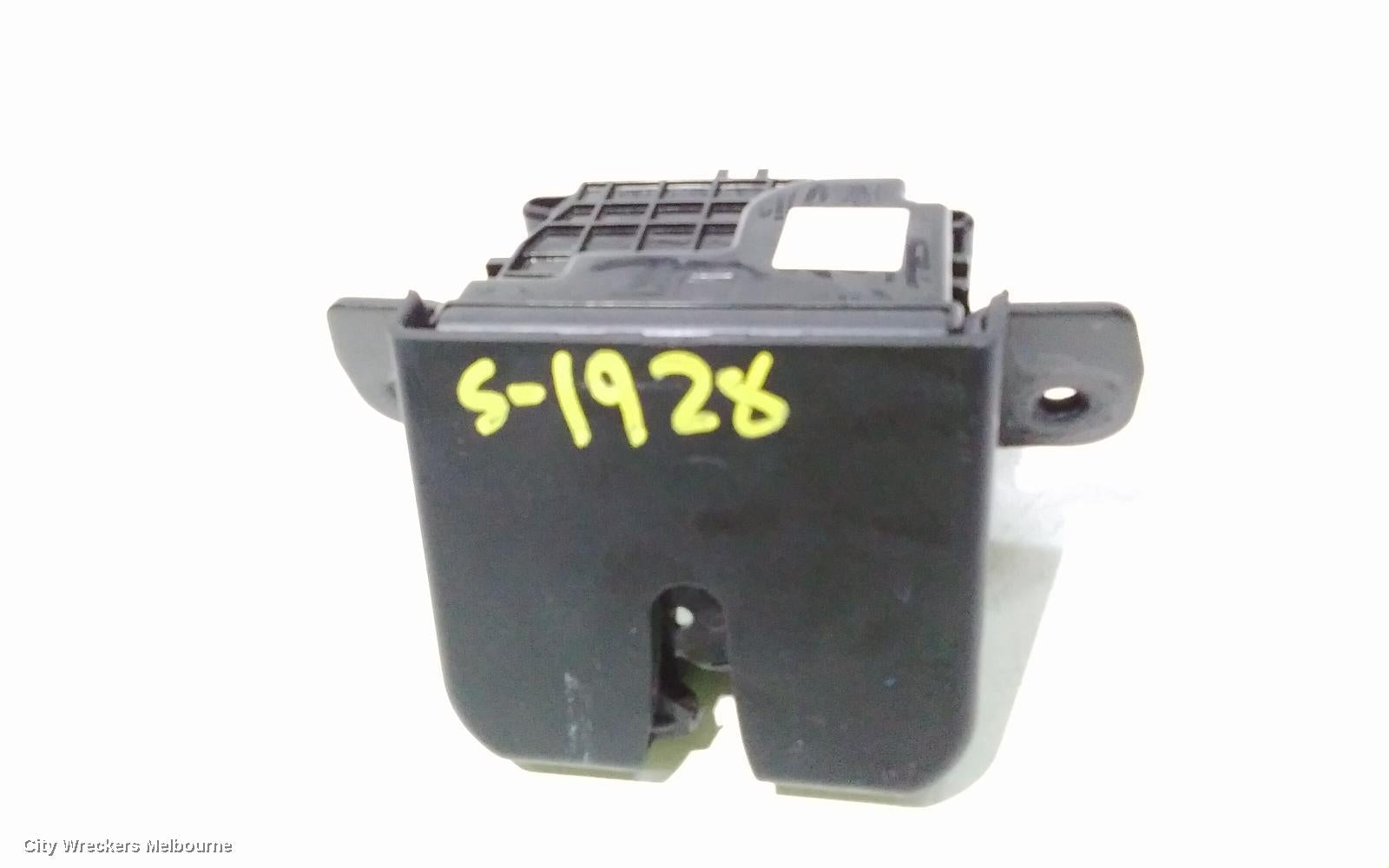 KIA SPORTAGE DOOR/BOOT/GATE LOCK, TAILGATE LOCK, NON POWER TAILGATE TYPE, QL, 10/2015 - 08/2021 - Image 2