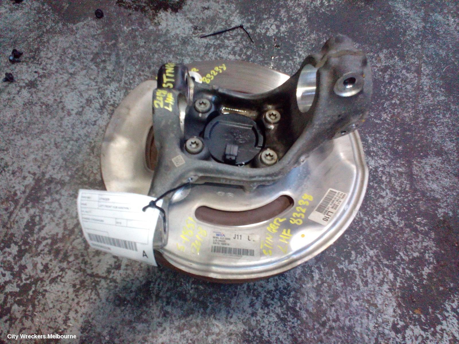 KIA STINGER LEFT FRONT HUB ASSEMBLY, CK, W/ ADAPTIVE SUSPENSION TYPE, 06/2017 - 04/2023 - Image 3