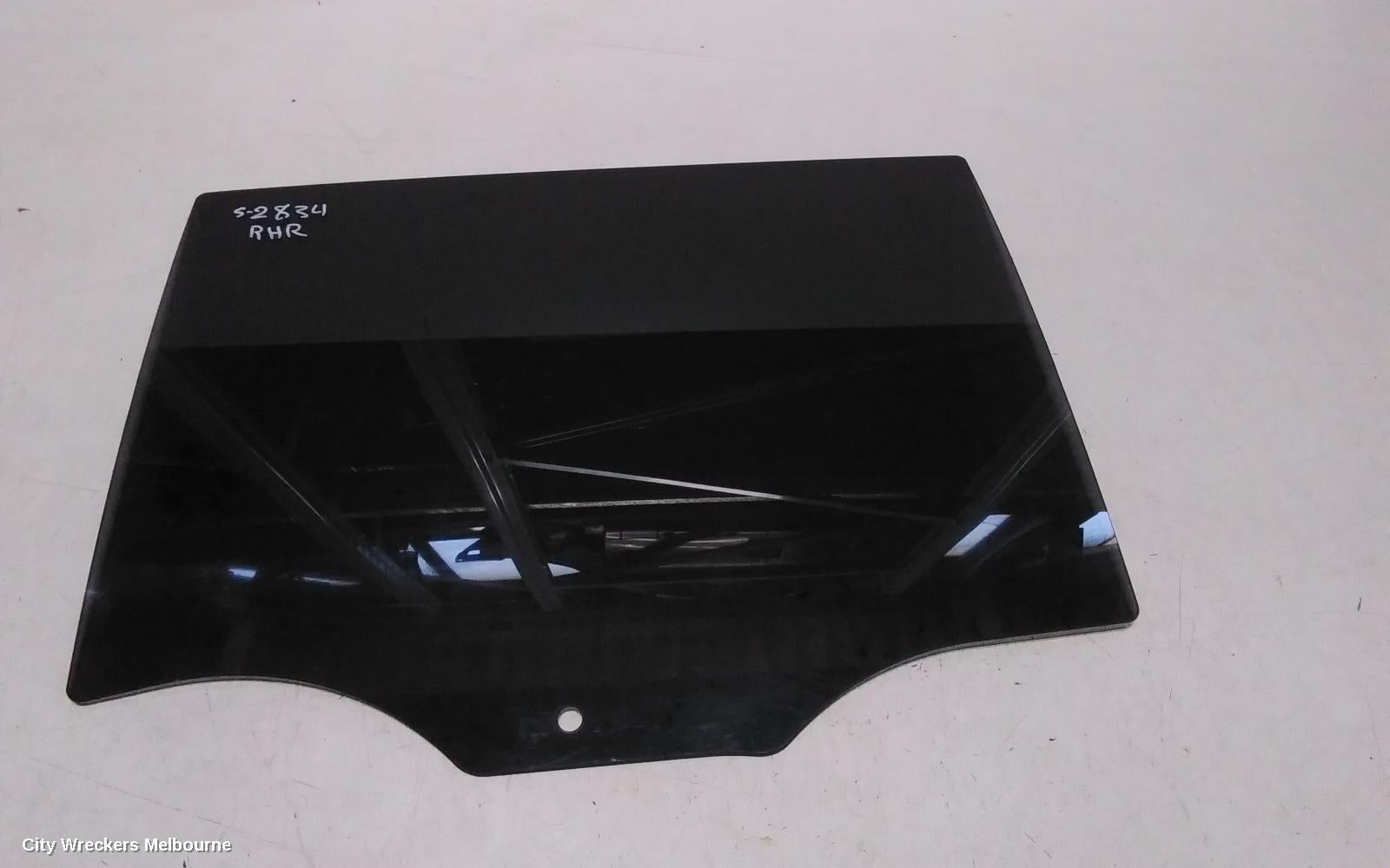 FORD RANGER RIGHT REAR DOOR WINDOW, RA, DUAL CAB, 05/2022 ONWARDS - Image 2