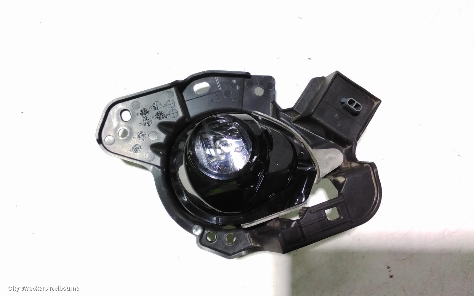 MAZDA CX3 LEFT INDICATOR/FOG/SIDE, BUMPER FOGLAMP, DK, 06/2018 ONWARDS - Image 3