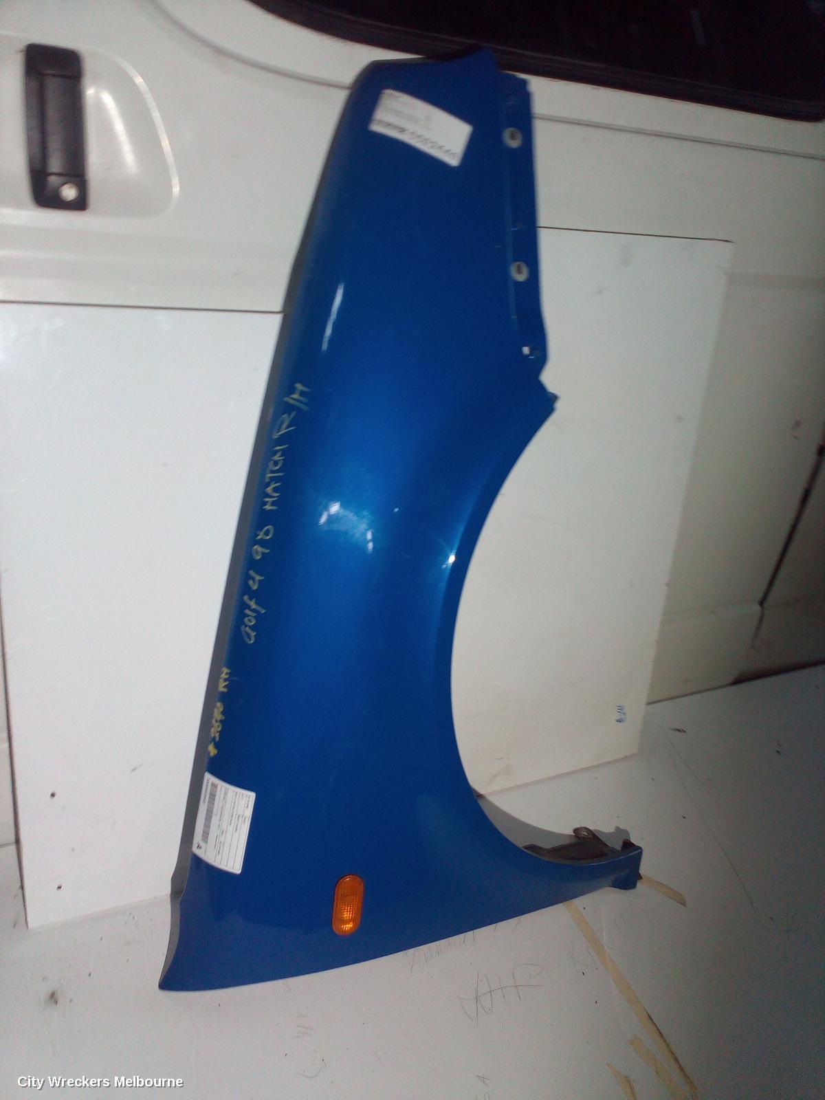 VOLKSWAGEN GOLF RIGHT GUARD, GEN 4, HATCH, 09/1998 - 06/2004 - Image 1