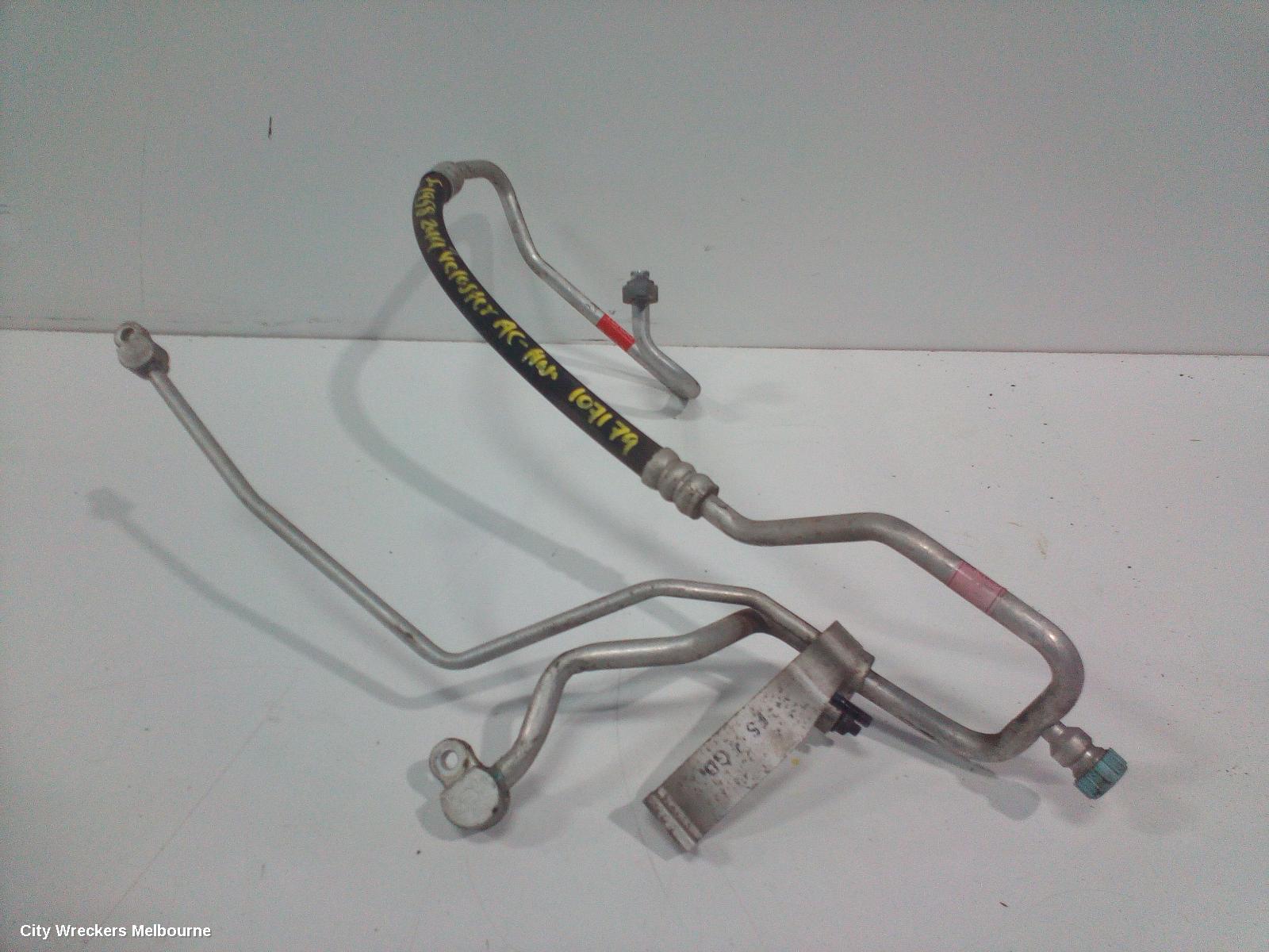 HYUNDAI VELOSTER A/C HOSES, FS, PETROL, 1.6, NON TURBO, COMPRESSOR TO CONDENSER, 10/2011 - 02/2018 - Image 2