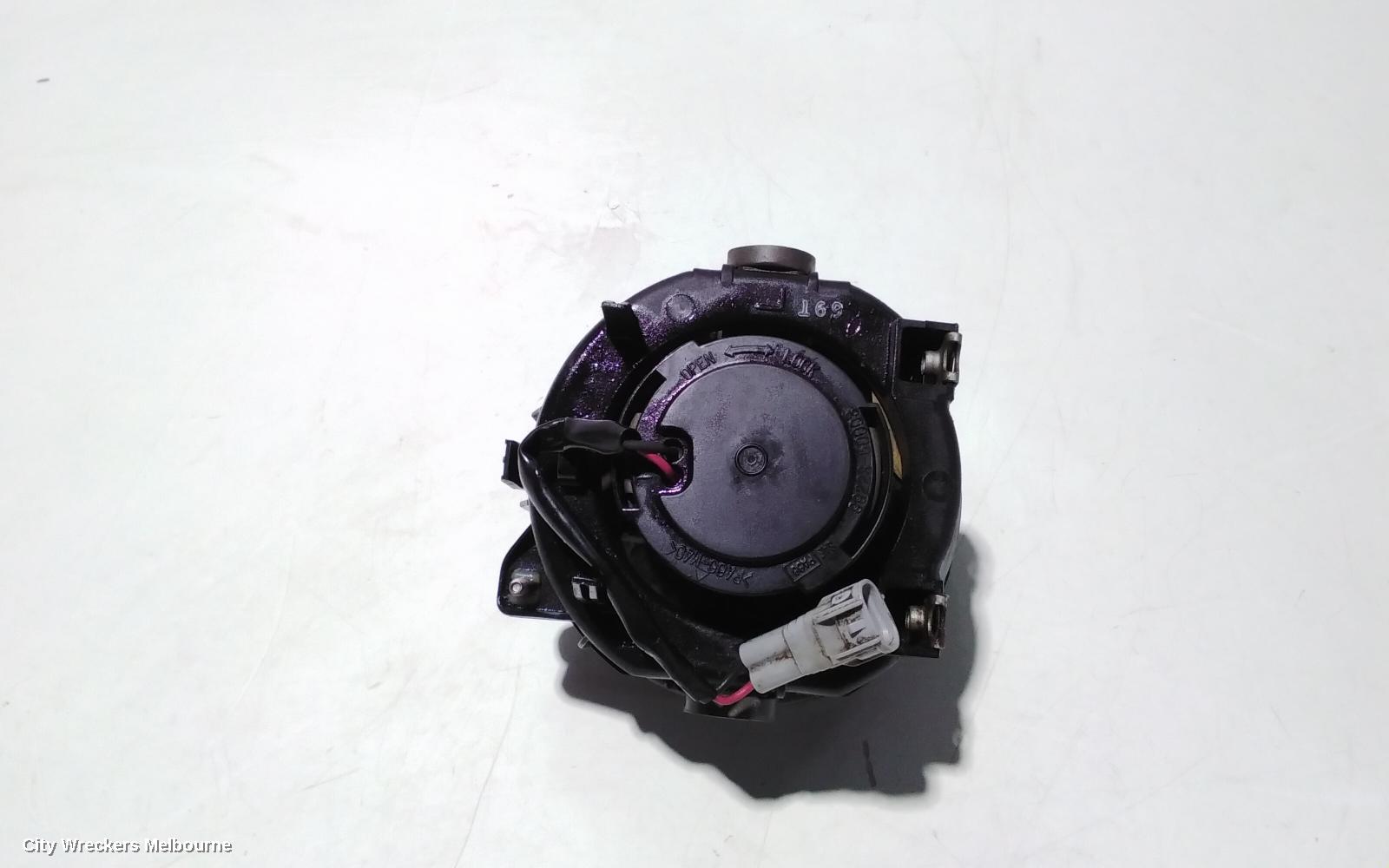 SUBARU OUTBACK LEFT INDICATOR/FOG/SIDE, BUMPER FOGLAMP, 4TH GEN, KOITO LENS# 114-20759, 09/2003 - 08/2009 - Image 3