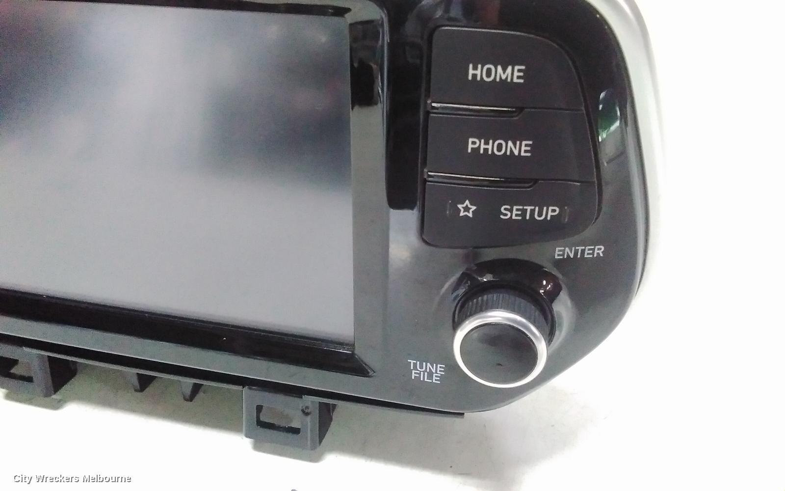 HYUNDAI TUCSON RADIO/CD/DVD/SAT/TV, 7IN TOUCHSCREEN, TL, 06/2018 - 01/2021 - Image 3