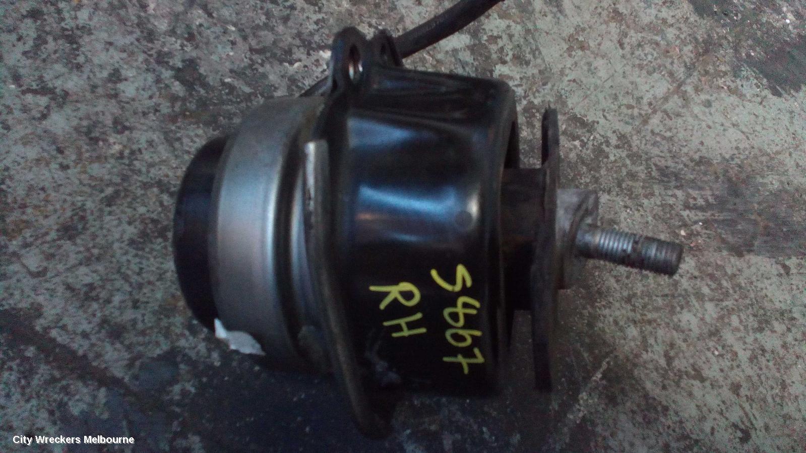 BMW X5 MOUNT, TRANSMISSION MOUNT, E70, 03/2007 - 08/2013 - Image 1
