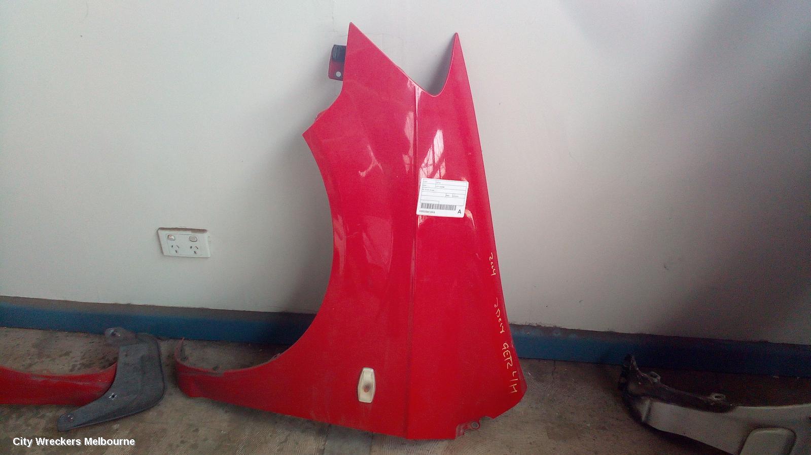 HYUNDAI GETZ LEFT GUARD, TB, 09/2002 - 09/2005 - Image 1