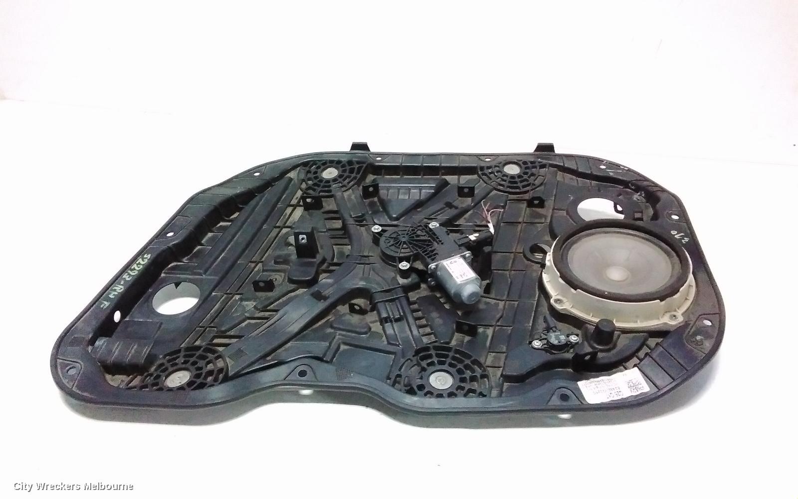 HYUNDAI I30 RIGHT FRONT WINDOW REG/MOTOR, PD, HATCH, DOOR REG ASSY (REG AND MOTOR), 2 PIN TYPE, 03/2017 ONWARDS - Image 2