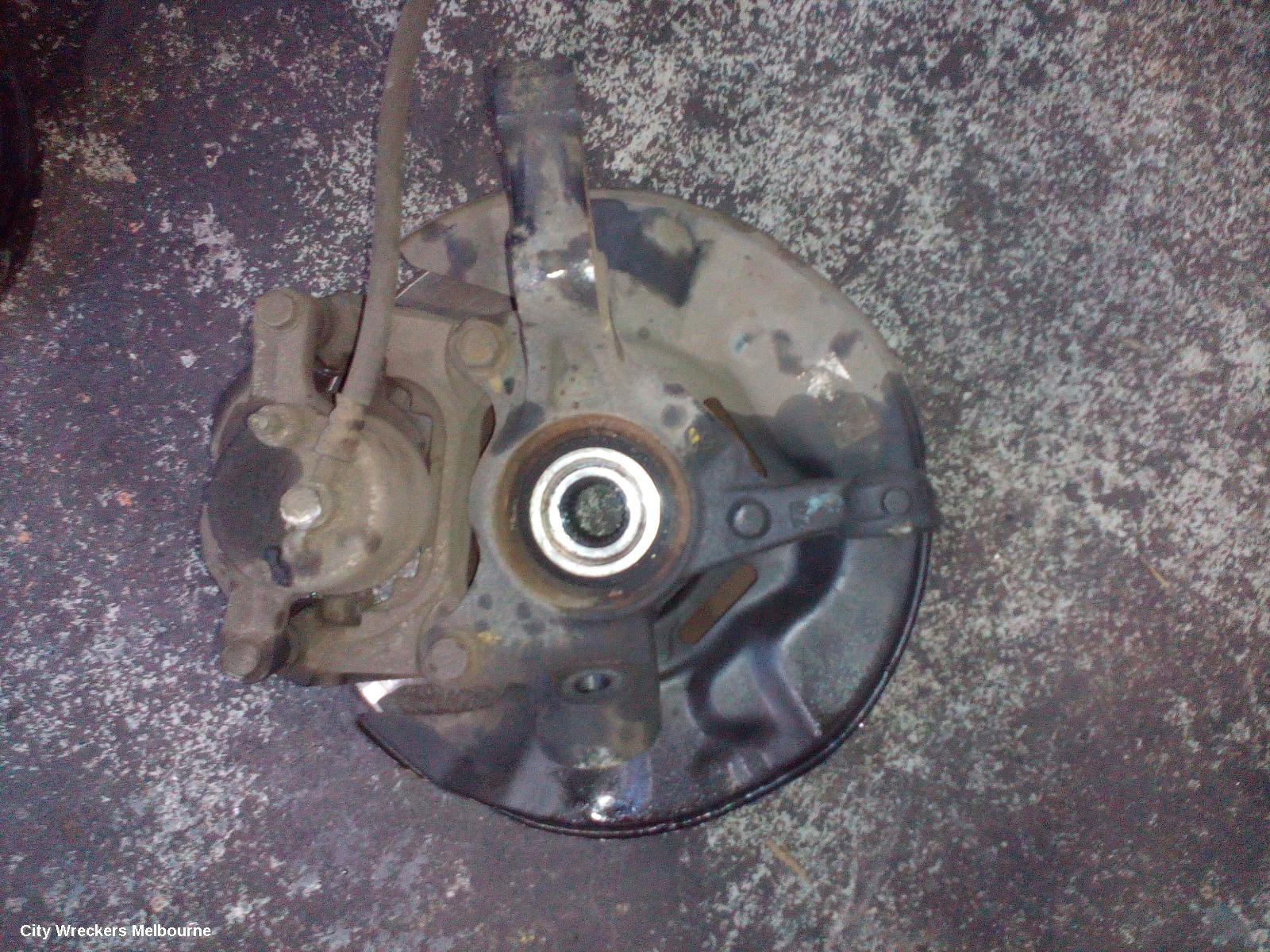 TOYOTA COROLLA RIGHT FRONT HUB ASSEMBLY, ZZE122 (JAPAN-VIN JTD), NON ABS TYPE, 12/2001 - 06/2007 - Image 3