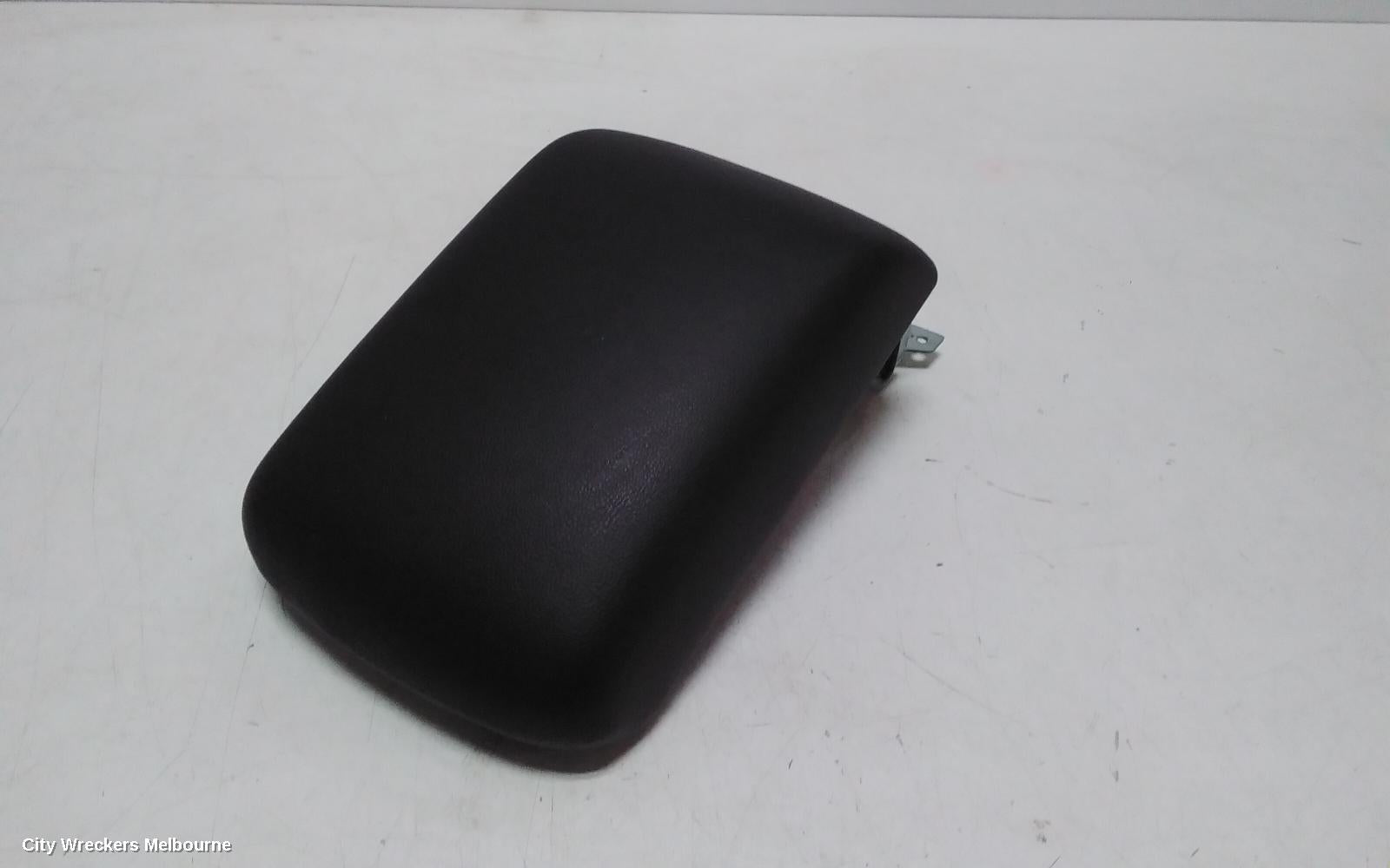 MG GS CONSOLE, SAS2, 09/2016 - 08/2019 - Image 3