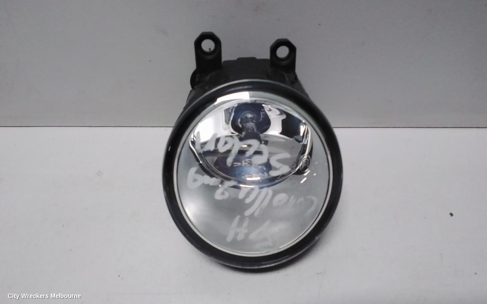 TOYOTA COROLLA RIGHT INDICATOR/FOG/SIDE, BUMPER FOGLAMP, ZRE152/20153R, SEDAN, 03/2007 - 12/2013 - Image 2