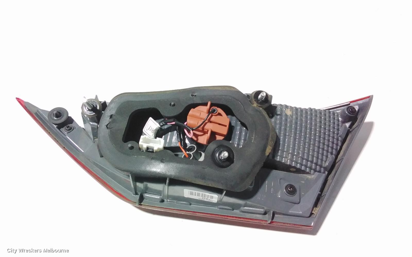 HYUNDAI ELANTRA REAR GARNISH, BOOTLID LAMP (LH SIDE), AD, STANDARD TYPE, 12/2015 - 09/2018 - Image 3