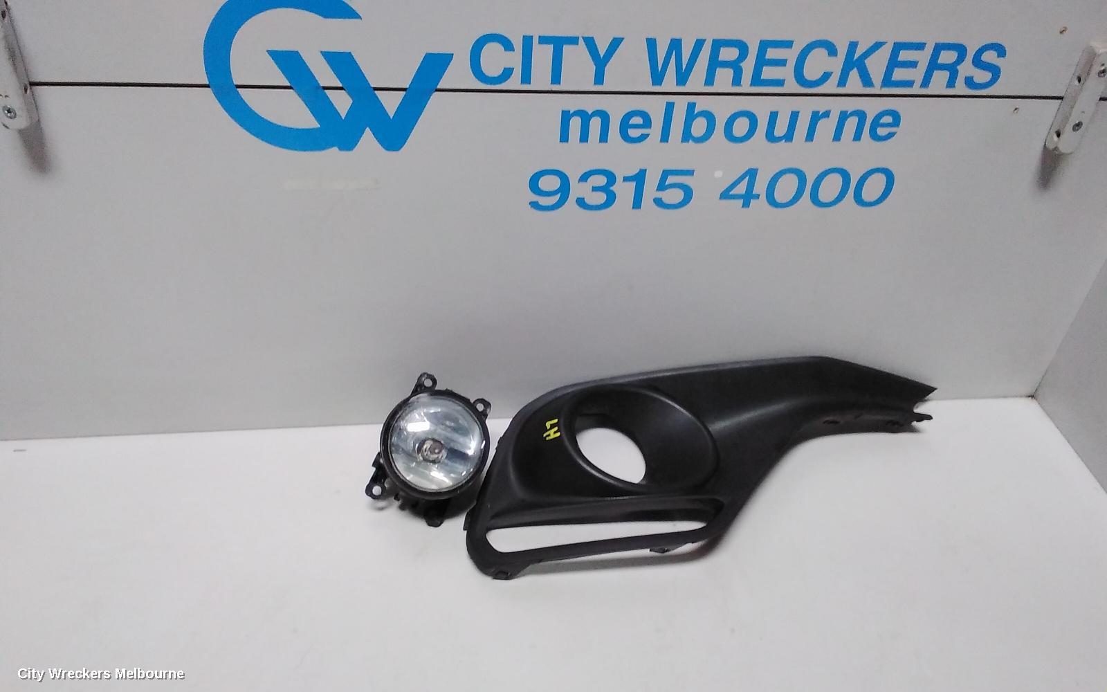 SUZUKI SWIFT LEFT INDICATOR/FOG/SIDE, BUMPER FOGLAMP, AZ, 04/2017 ONWARDS - Image 1