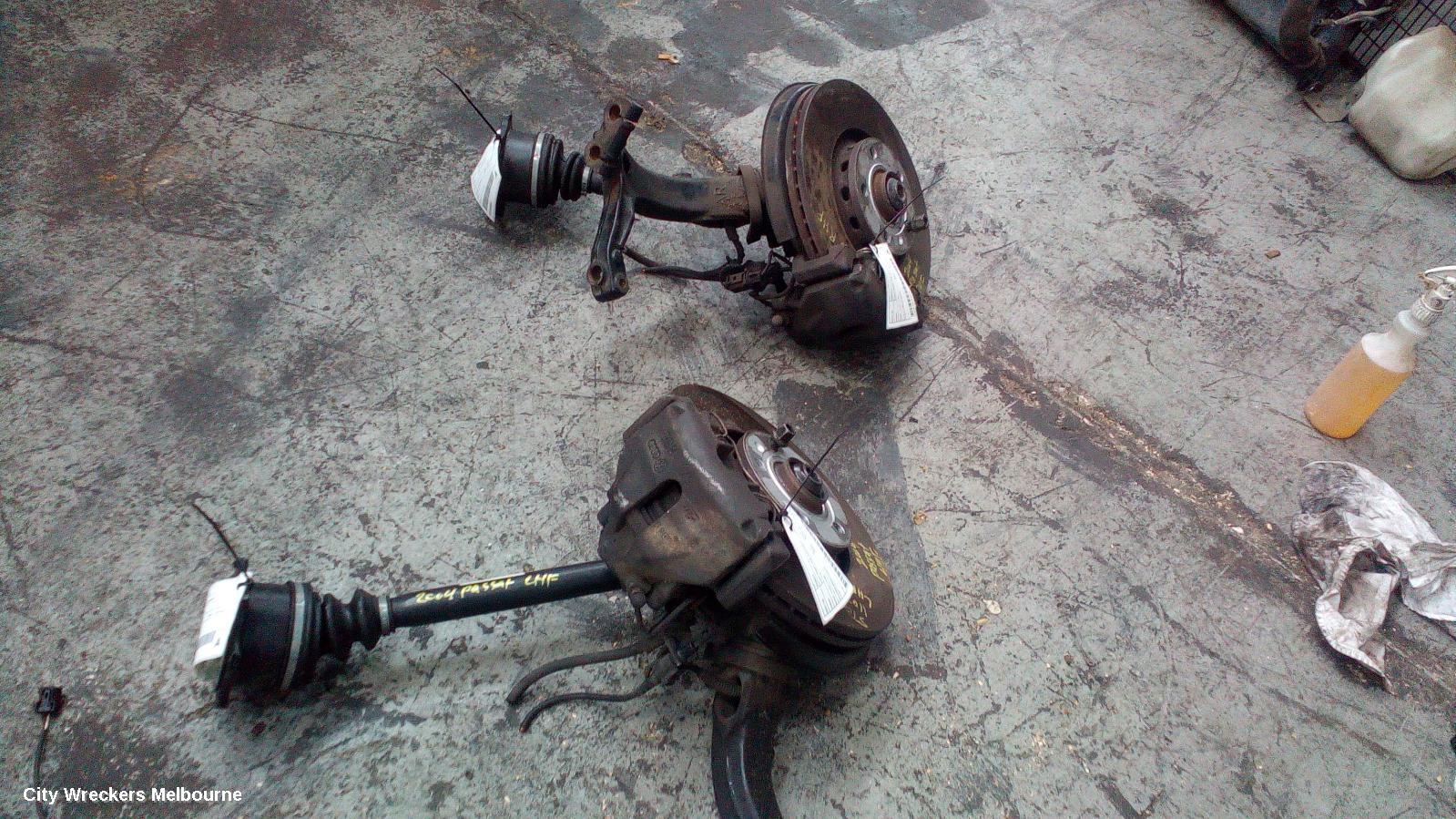 VOLKSWAGEN PASSAT LEFT FRONT HUB ASSEMBLY, 3B/GP, 11/2002 - 11/2005 - Image 3