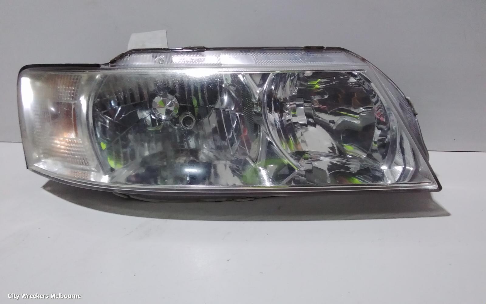 HOLDEN COMMODORE RIGHT HEADLAMP, VZ, ADVENTRA/BERLINA, PROJECTOR TYPE (CHROME), 08/2004 - 09/2007 - Image 3
