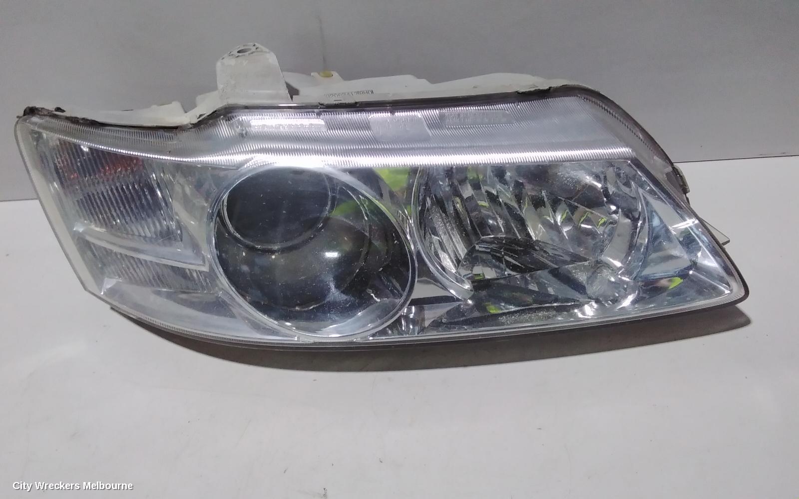 HOLDEN COMMODORE RIGHT HEADLAMP, VY1, BERLINA, 10/2002 - 08/2003 - Image 2