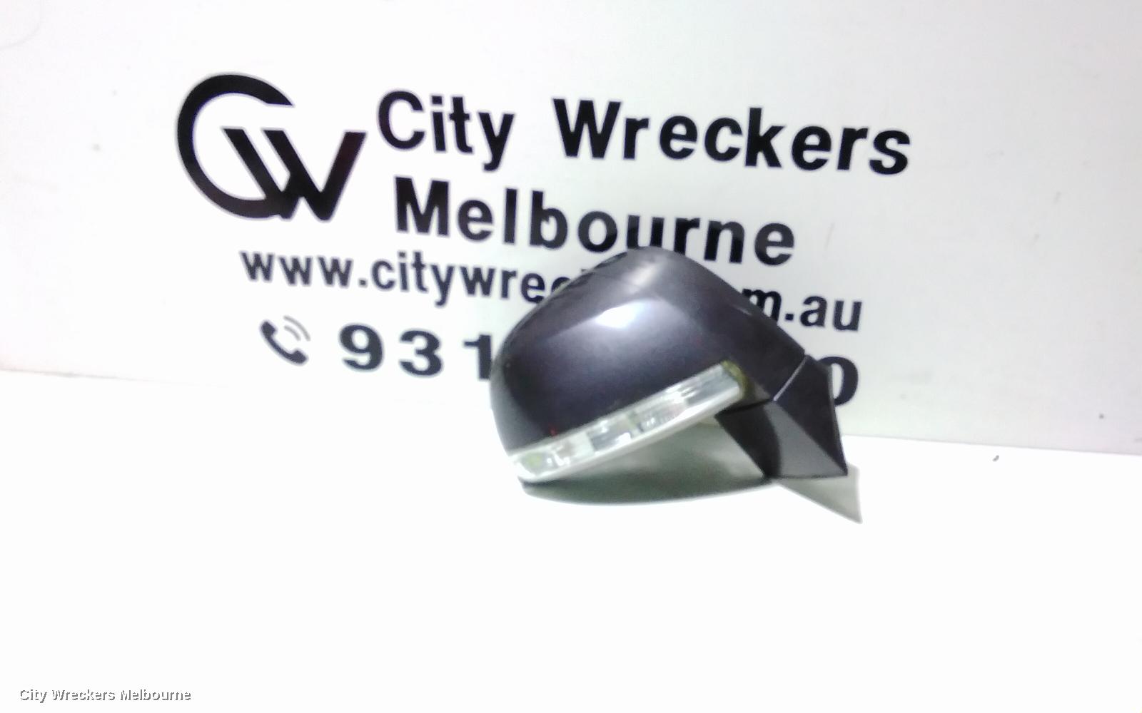 HOLDEN CAPTIVA RIGHT DOOR MIRROR, CG, HEATED, W/ INDICATOR TYPE, 09/2006 - 09/2015 - Image 3