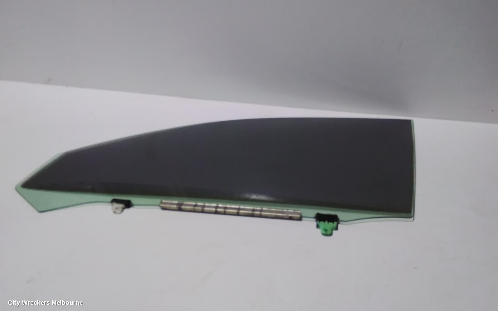 TOYOTA KLUGER LEFT FRONT DOOR WINDOW, GSU40-GSU45, 05/2007 - 02/2014 - Image 1