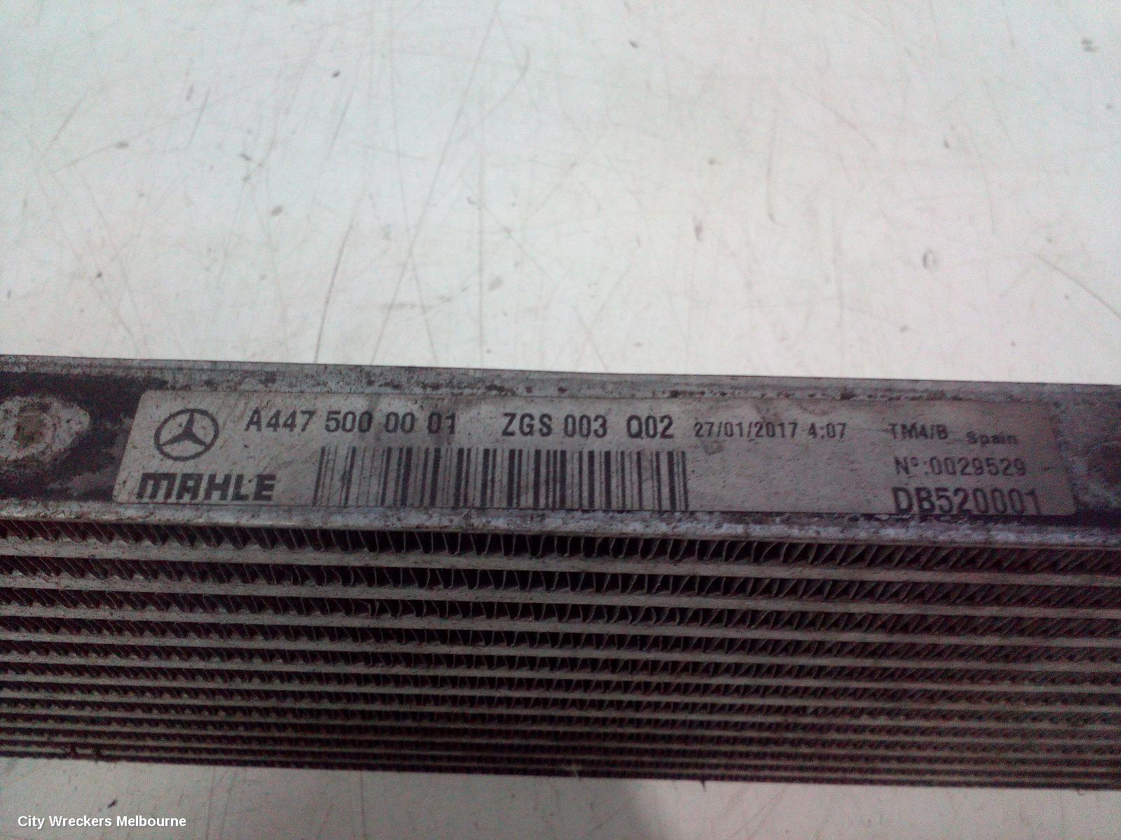 MERCEDES VITO COOLER, 447, 03/2015 ONWARDS - Image 3