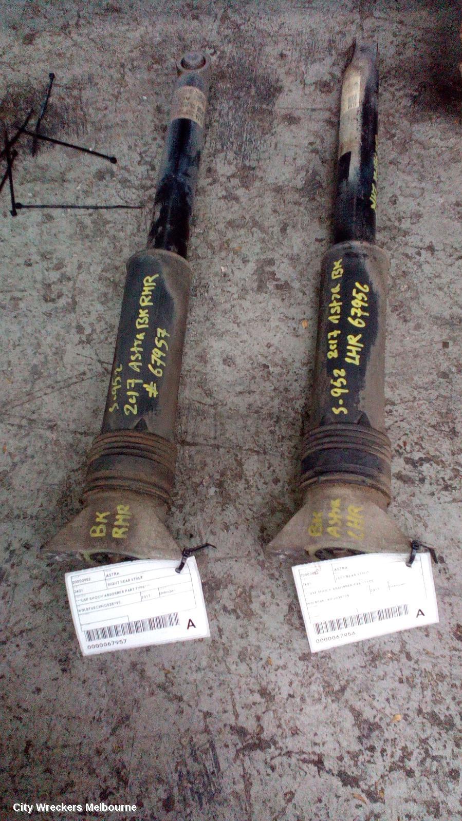 HOLDEN ASTRA LEFT REAR STRUT, ***USE SHOCK ABSORBER PART TYPE*** - Image 3