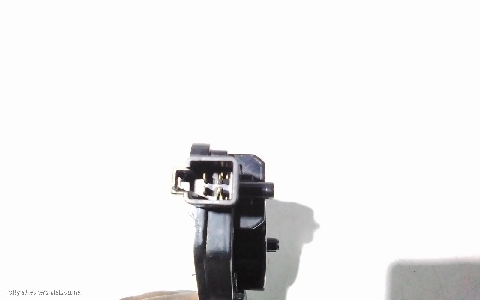SUZUKI SWIFT DOOR/BOOT/GATE LOCK, TAILGATE LOCK, AZ, 04/2017 ONWARDS - Image 3