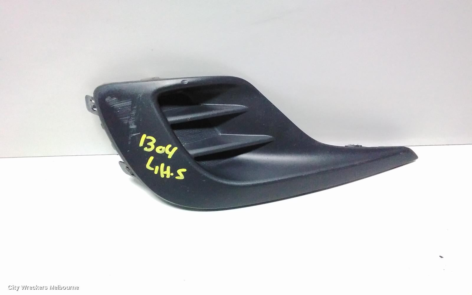 TOYOTA KLUGER LEFT INDICATOR/FOG/SIDE, BUMPER FOGLAMP, GSU40-GSU45, 07/2010 - 02/2014 - Image 2