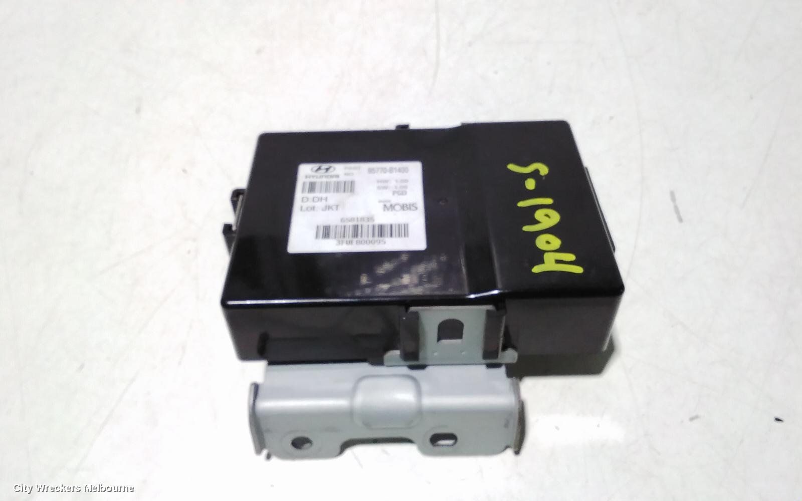 HYUNDAI GENESIS, DH, 11/2014 - 01/2018, HYUNDAI 95770-B1100 UNIT ASSEMBLY-PARKING GUIDE SYSTEM: 95139 - Image 1