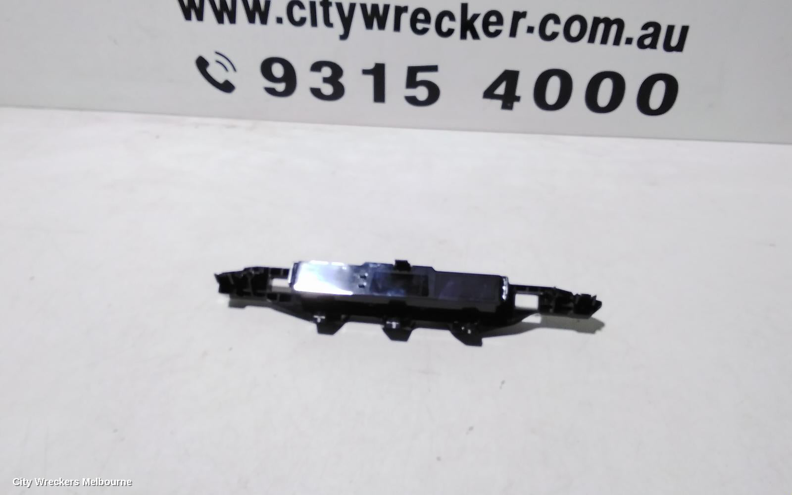 TOYOTA KLUGER CLOCK, XU50 SERIES, 03/2014 - 02/2021 - Image 2