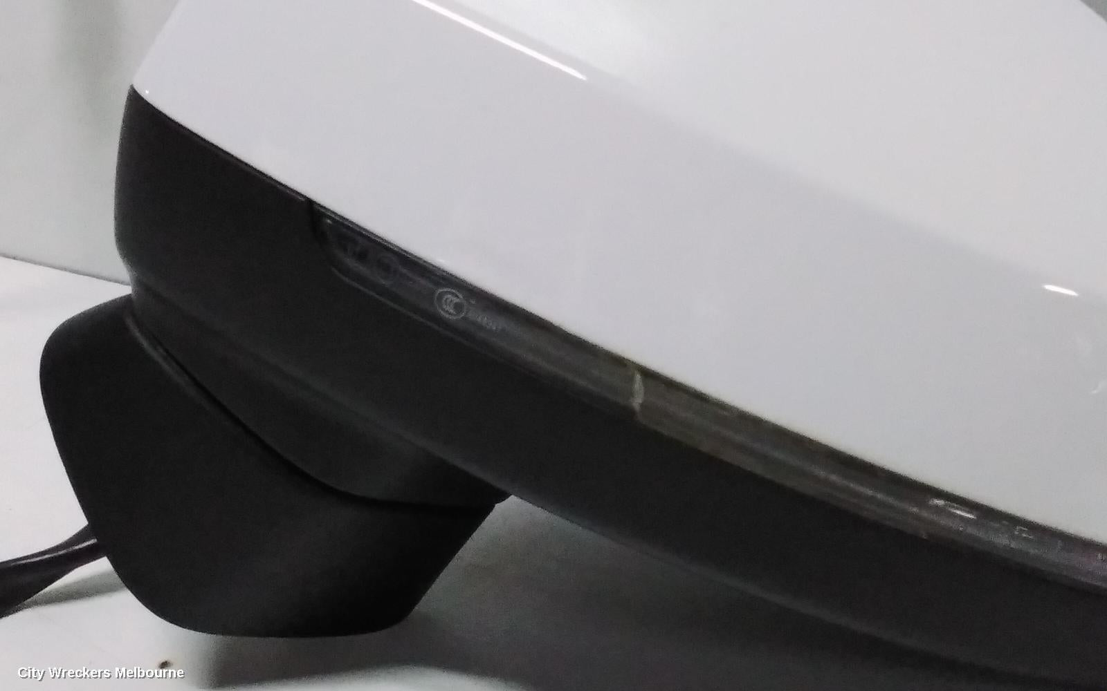 AUDI A3 LEFT DOOR MIRROR, 8V, A3, SEDAN, MANUAL FOLD, NON LANE CHANGE ASSIST TYPE (6XC/7Y0), 11/2013 - 10/2020 - Image 3