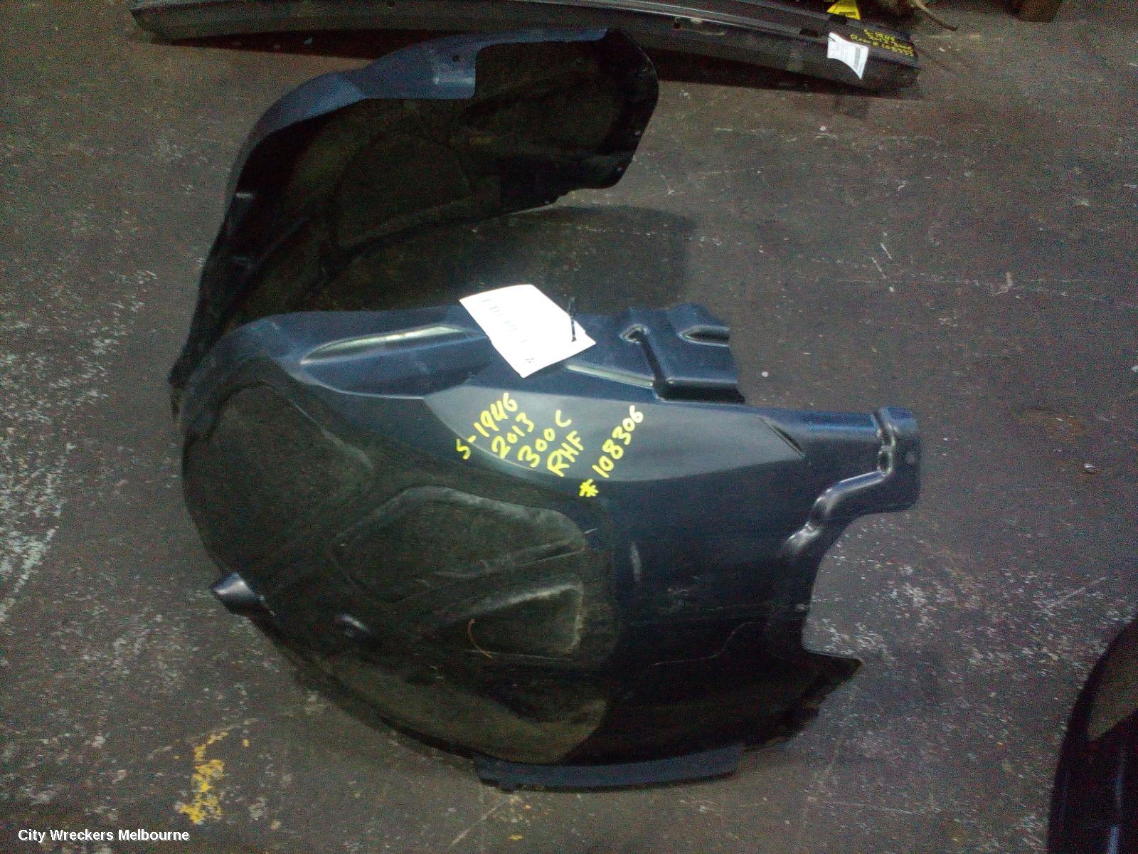 CHRYSLER 300C RIGHT GUARD LINER, LX2, 05/2012 - 12/2014 - Image 2