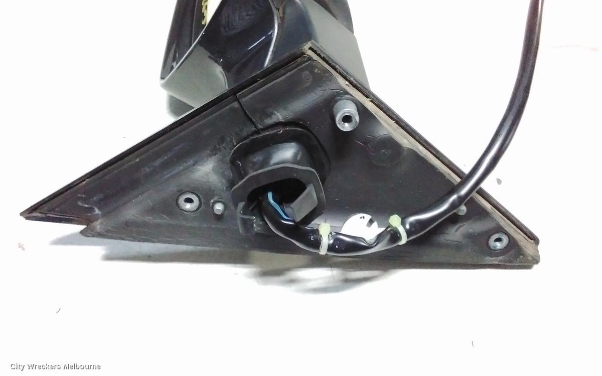 AUDI A4 RIGHT DOOR MIRROR, B8 8K, A4/S4, MANUAL FOLD, NO LANE CHANGE ASSIST TYPE, 2 PLUG (6/2 WIRE), 05/2009 - 01/2016 - Image 3