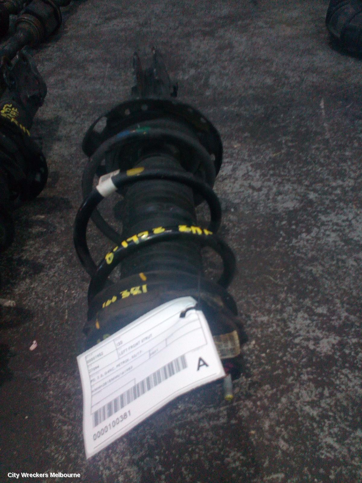 HYUNDAI I30 LEFT FRONT STRUT, PD, 2.0, G4NC, PETROL, 03/2017 ONWARDS - Image 3