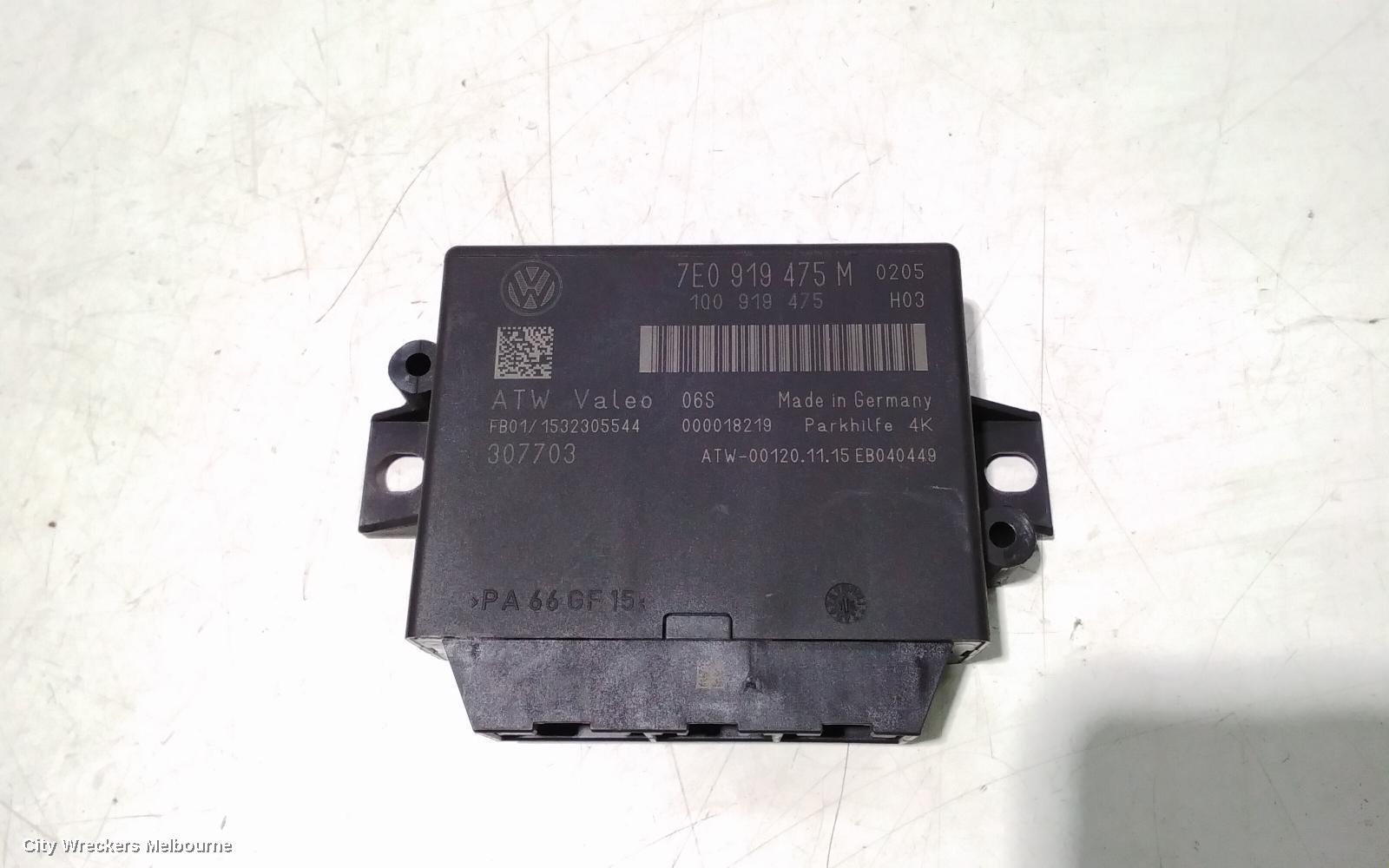 VOLKSWAGEN TRANSPORTER, T6, 07/2015 - 08/2024, PARKING CONTROL UNIT: 106972 - Image 2
