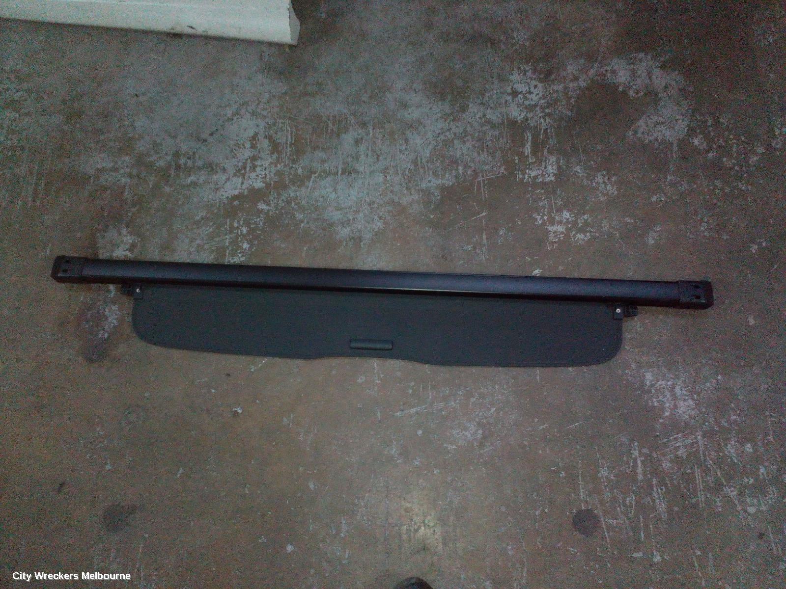 HONDA CRV PARCEL SHELF CARGO BLIND, RM, 11/2012 - 04/2017 - Image 1
