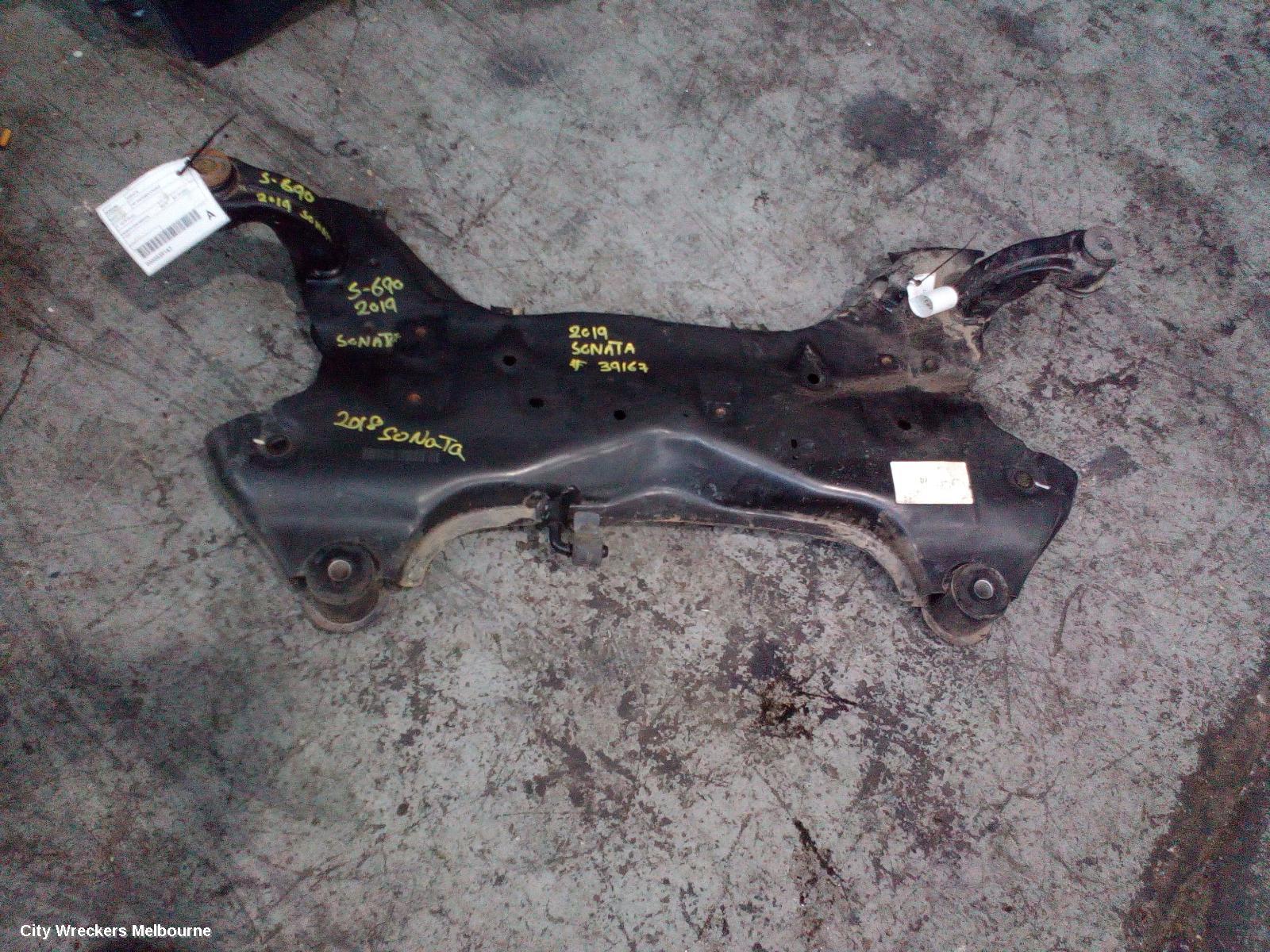 HYUNDAI SONATA FRT XMEMBER/CRADLE, LF, 10/2014 - 01/2020 - Image 1
