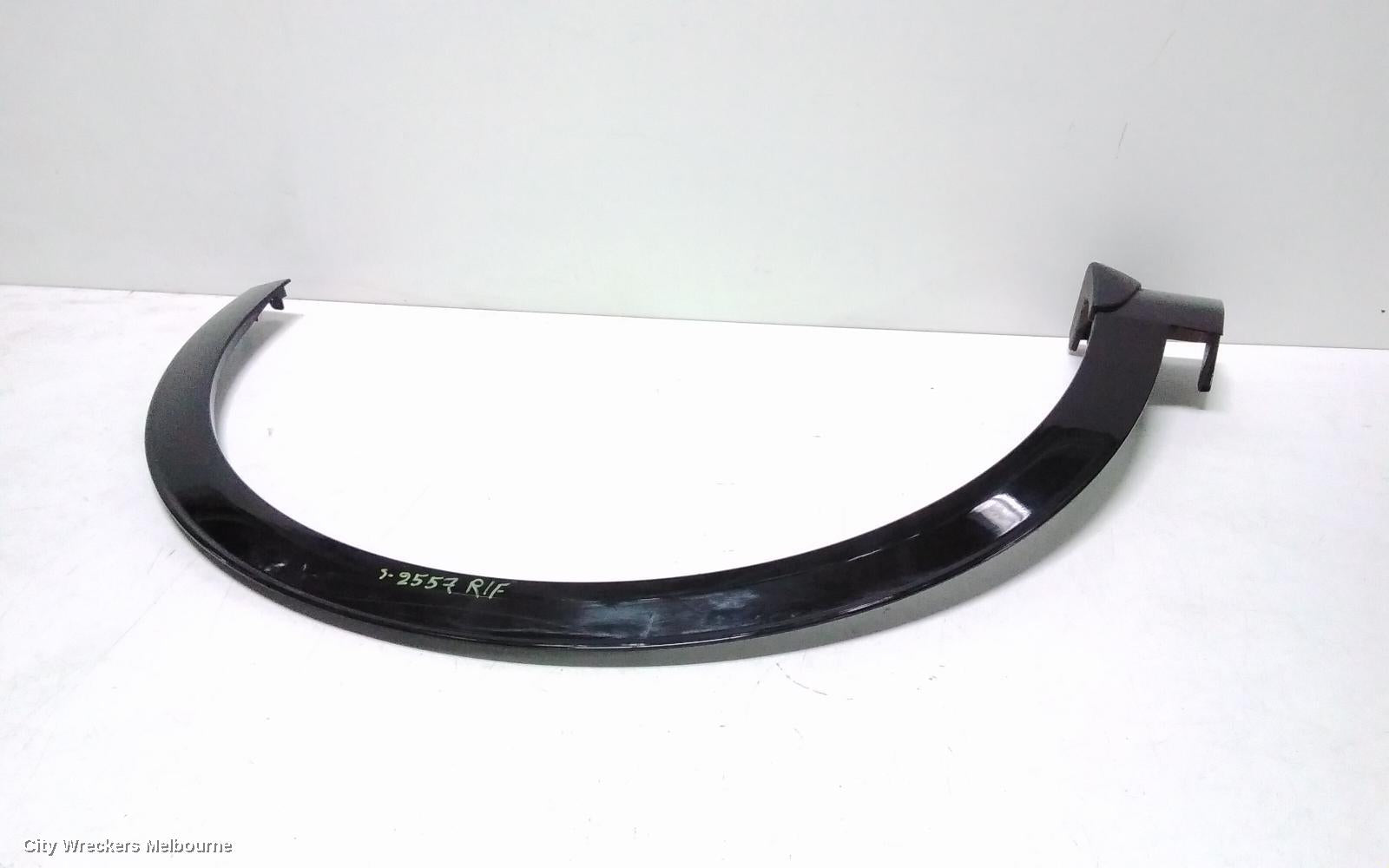 KIA SPORTAGE WHEEL ARCH FLARE, RH FRONT, NQ5, 09/2021 ONWARDS - Image 2