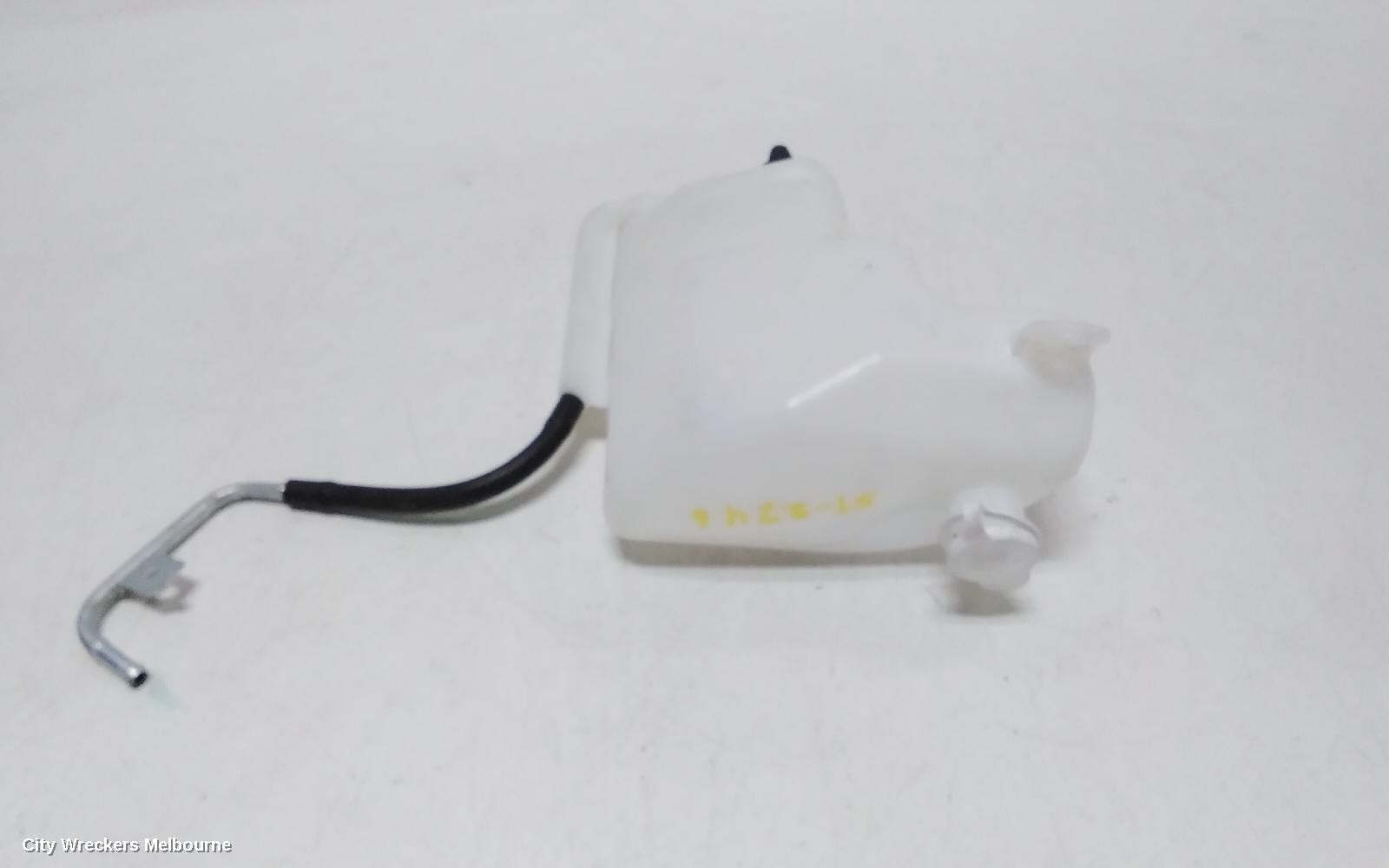 MITSUBISHI ASX OVERFLOW BOTTLE, DIESEL, XB-XD, 08/2011 ONWARDS - Image 2