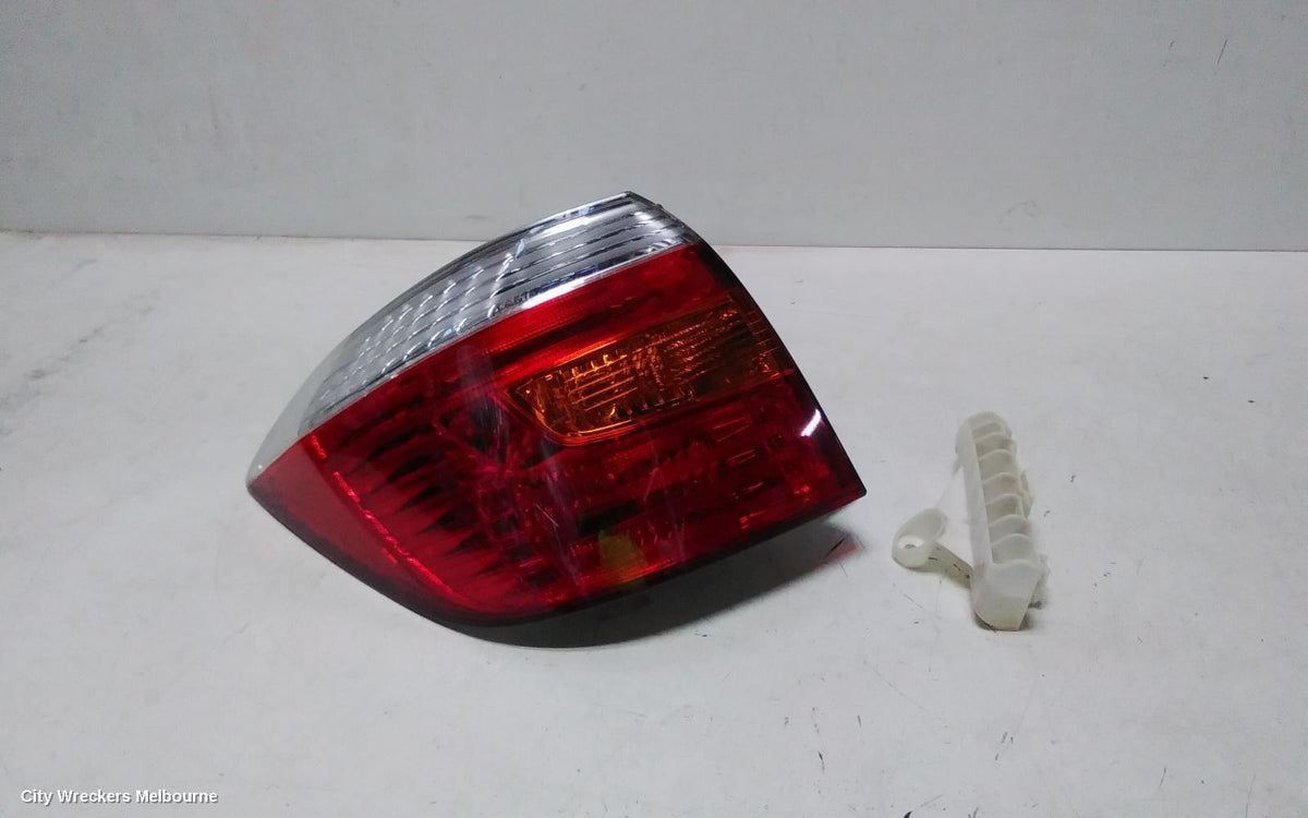 TOYOTA KLUGER LEFT TAILLIGHT, GSU40-GSU45, IN BODY, CLEAR LENS TYPE, 05/2007 - 07/2010 - Image 1
