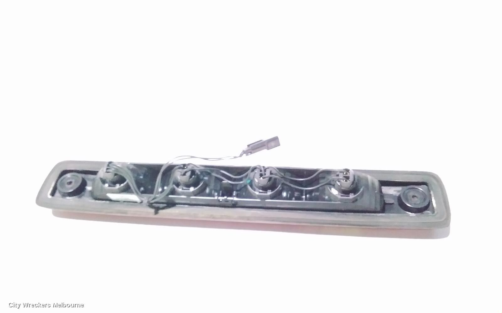 HOLDEN COLORADO HIGH LEVEL STOPLIGHT, CAB ROOF MOUNTED, UTE, RG, 06/2012 - 12/2020 - Image 3