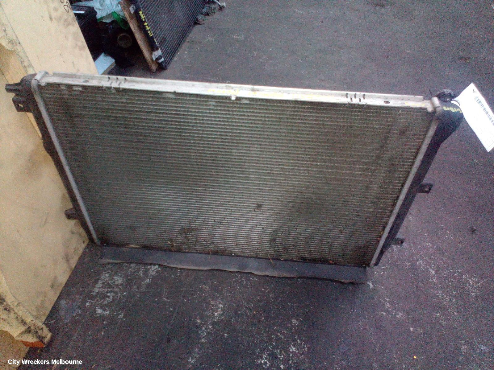 VOLKSWAGEN TIGUAN RADIATOR, MANUAL, 2.0, PETROL, 5N, 05/2008 - 08/2016 - Image 3